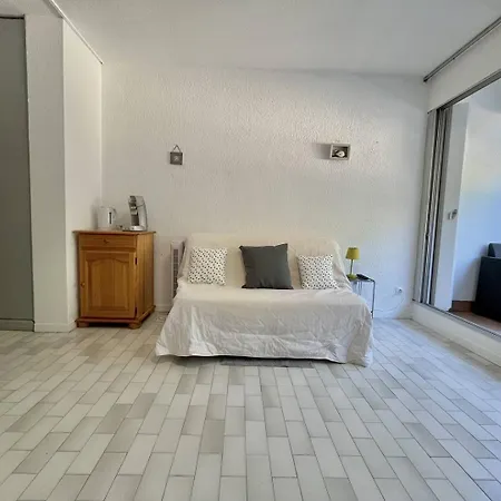 Apartment 4 Personnes Avec Terrasse Et Place De Parking Privative