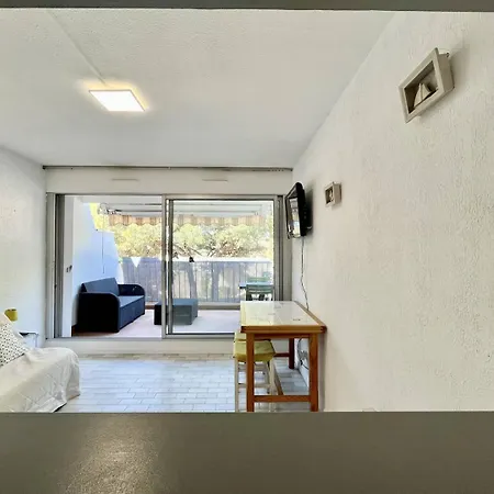 4 Personnes Avec Terrasse Et Place De Parking Privative